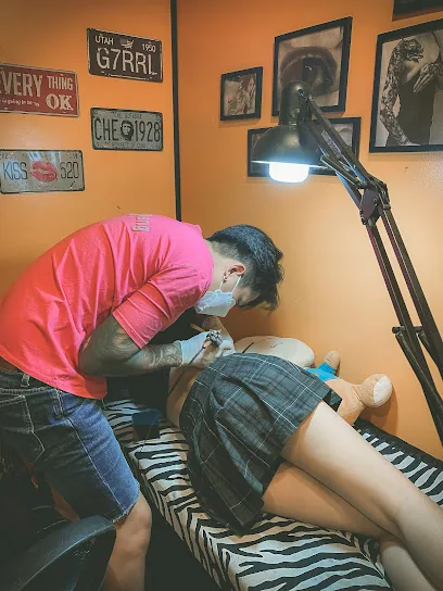 1993 TATTOO STUDIO