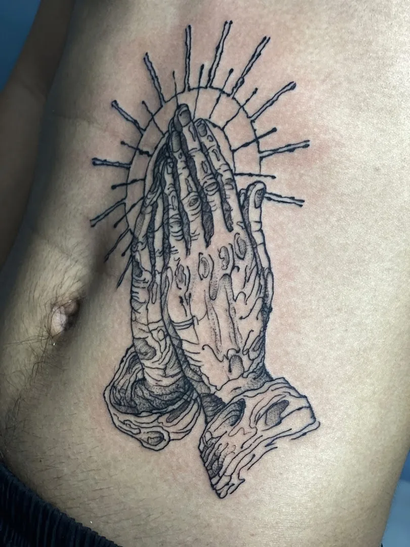 Hữu Đức Tattoo Studio