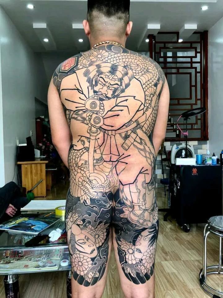 Hữu Đức Tattoo Studio