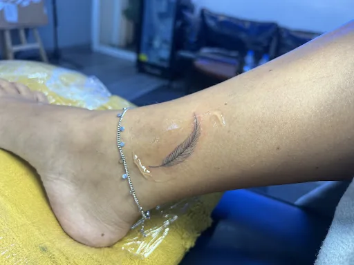 Snow Station Tattoo and Piercing