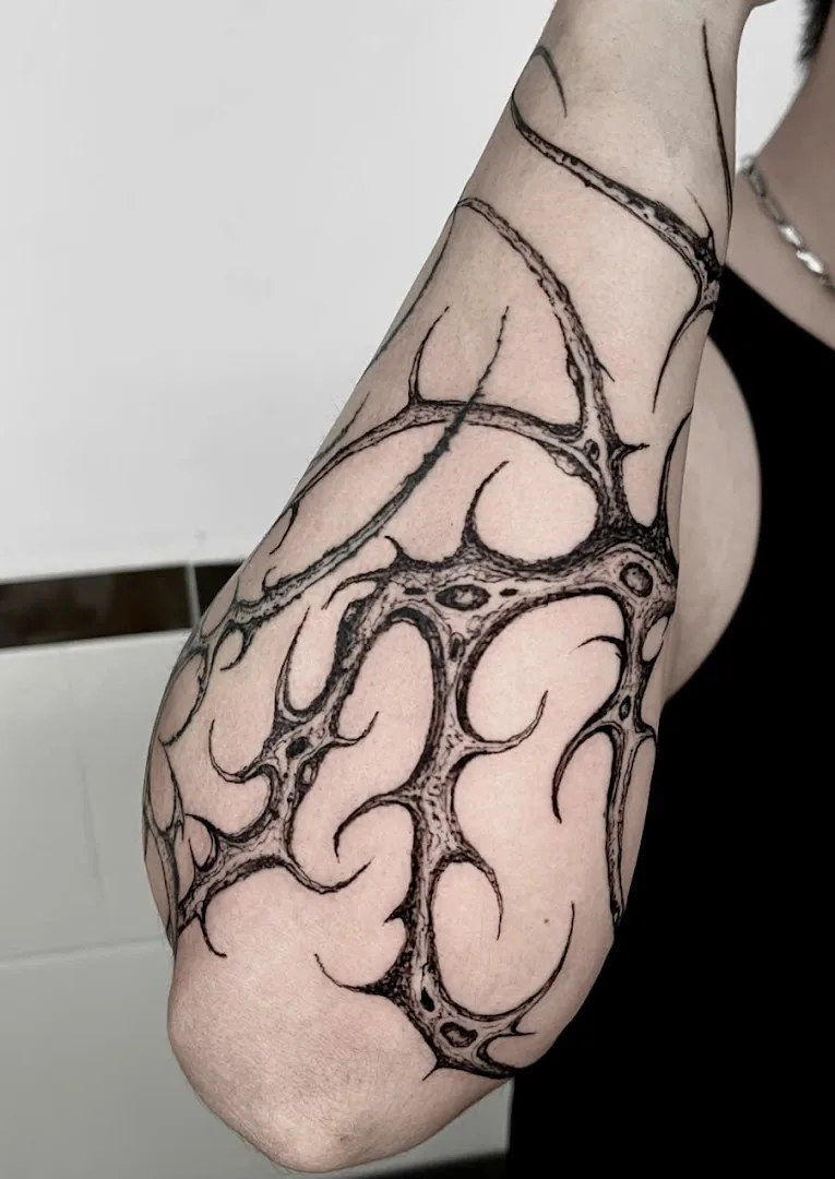 Quốc tattoo studio