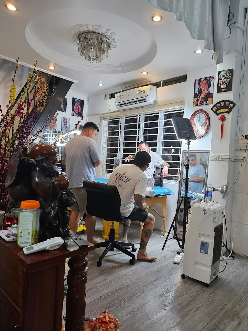 Long Nguyen Tattoo