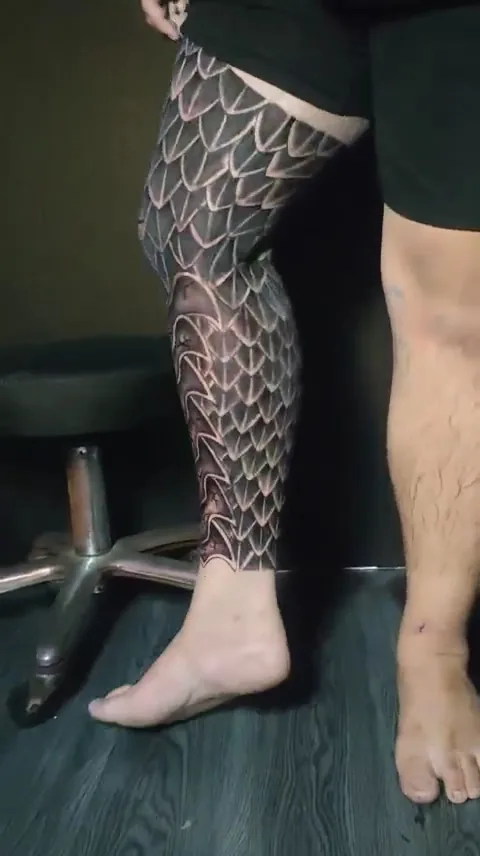 Rowena Tattoo Club