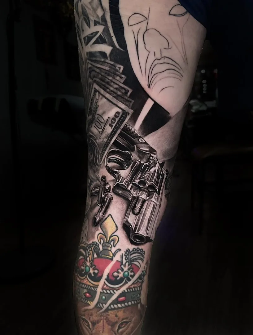 04 Tattoo Studio
