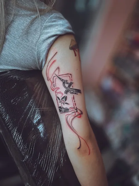 Tiệm xăm Swallow Ink Tattoo