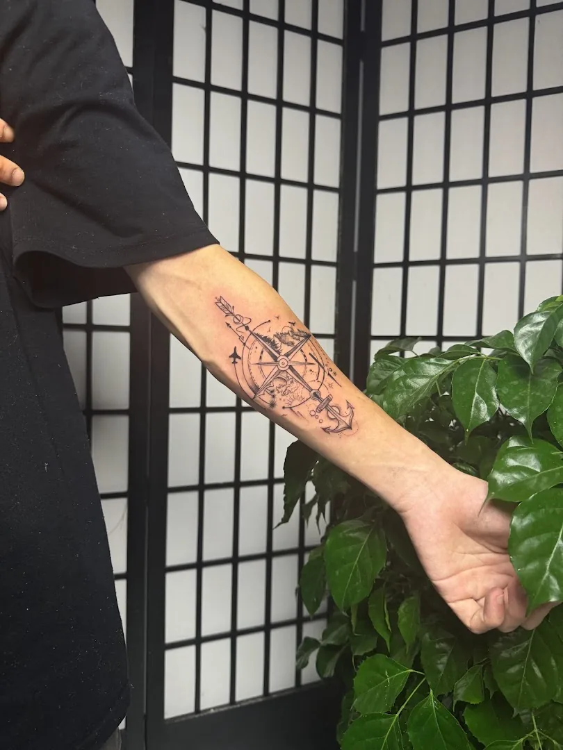 Tiệm Xăm Chữa Lành
