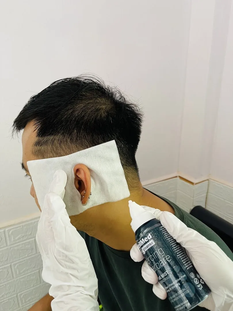 Nâu xỏ khuyên piercing professional Đà Nẵng