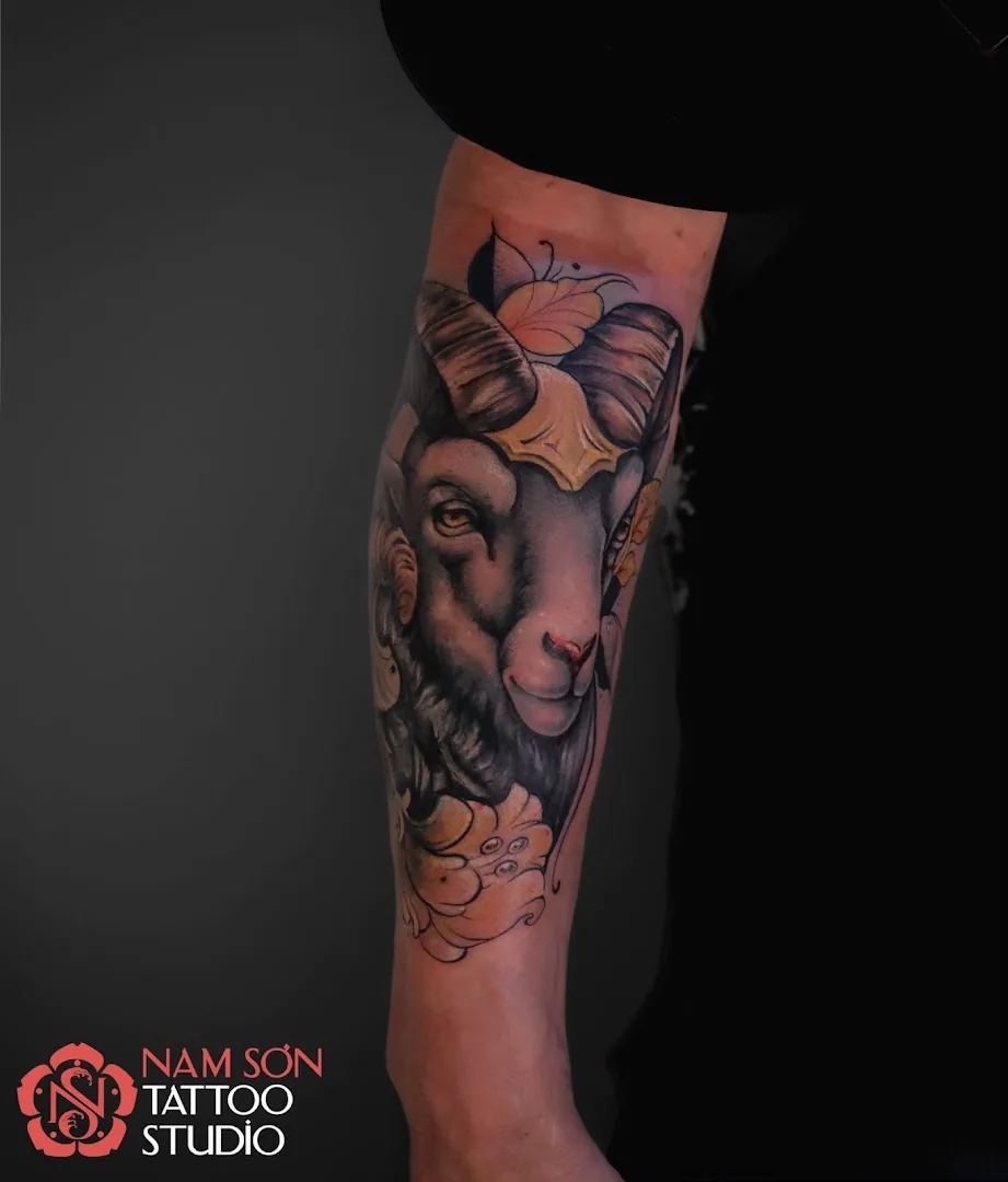 Nam Sơn Tattoo Da Nang & Piercing Studio Da Nang