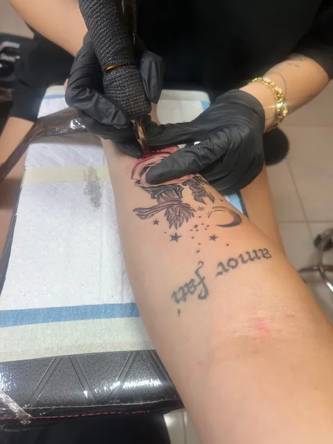 Windy Ink Studio ( Minh Thi )