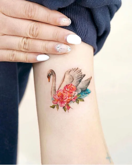 MoonBlack Ink Tattoo