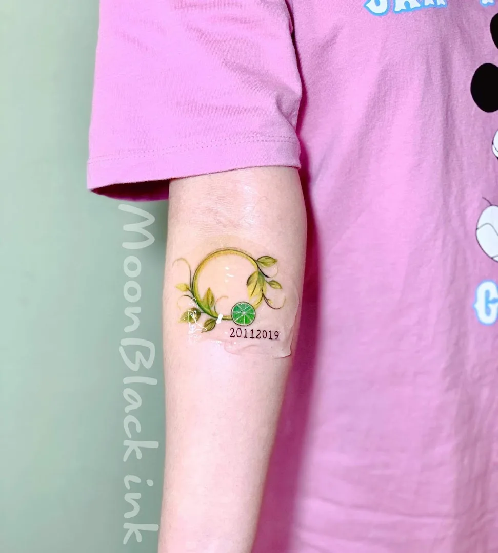MoonBlack Ink Tattoo