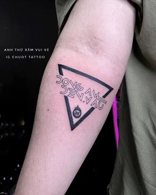 TATTOO HOME & PIERCING