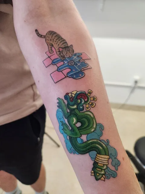 POWxPOW Tattoo Studio