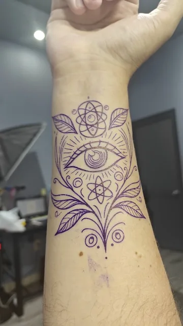 TM Tattoo Piercing