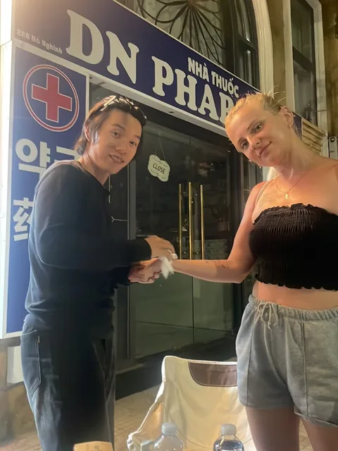 R Tattoo studio
