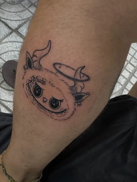 R Tattoo studio
