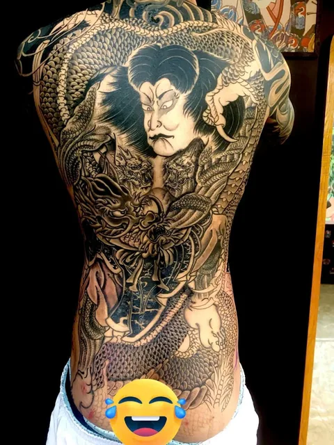 Bee Tattoo Studio