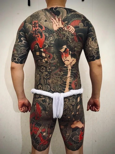 Cửa hàng xăm - Lâm Việt Tattoo Shop