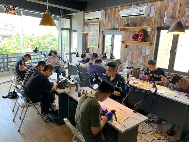 Cửa hàng xăm - Lâm Việt Tattoo Shop