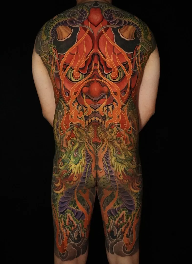 Cửa hàng xăm - Lâm Việt Tattoo Shop