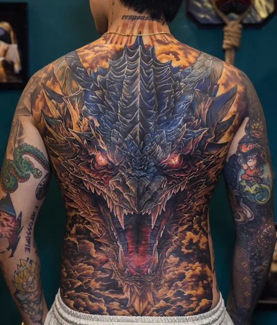 Phong 's Tattoo Studio