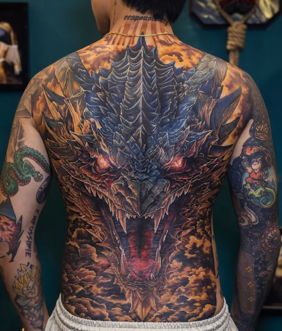 Phong 's Tattoo Studio