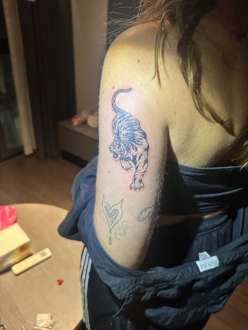 1986 Tattoo Studio