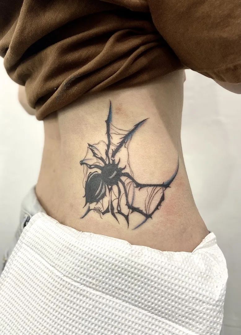 DucNguyen Tattoo Studio