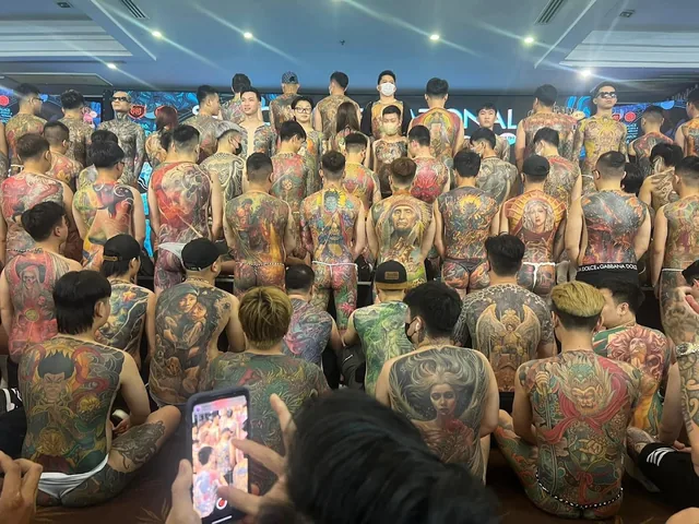 Xăm hình Hóc Môn SixTeen Tattoo