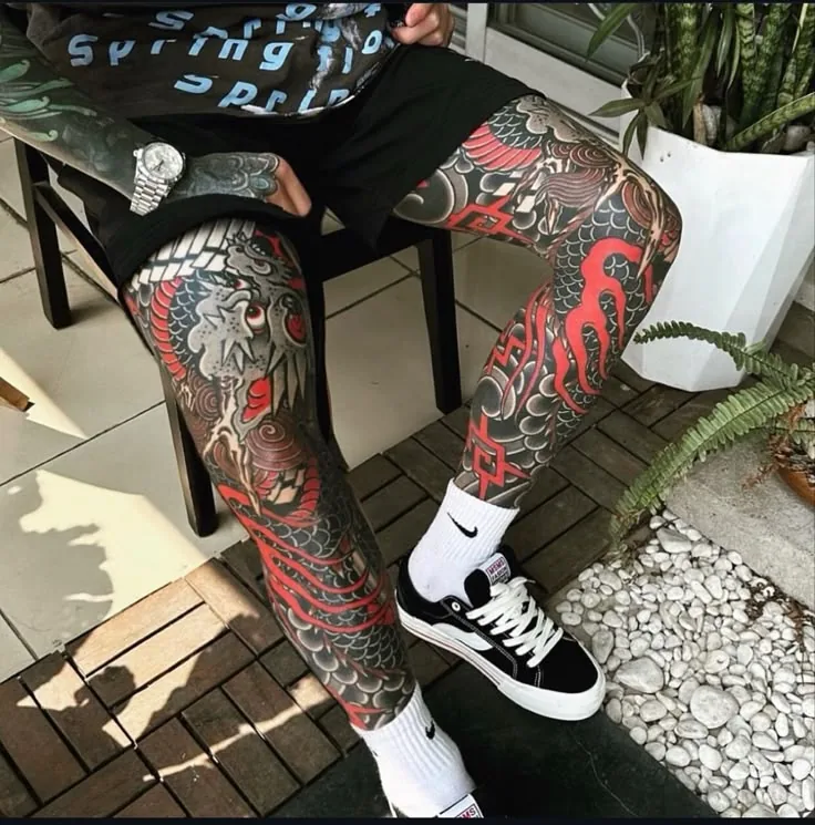Bee Ink Tattoo Studio - Tiệm Xăm Tân Phú